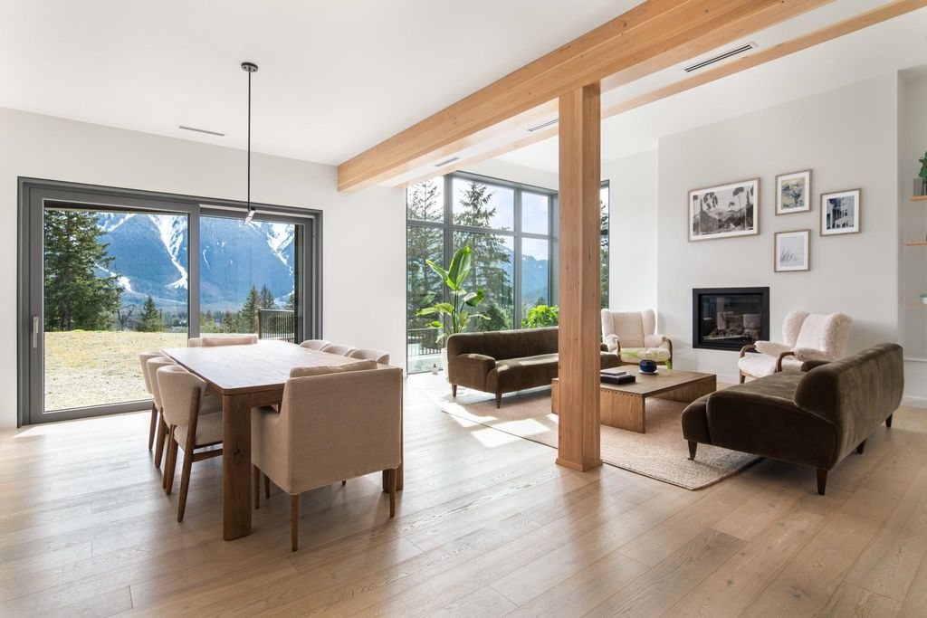 listing image 1109513016918251280