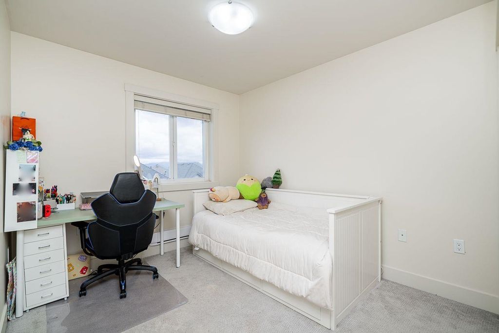 listing image 1108394059378912814