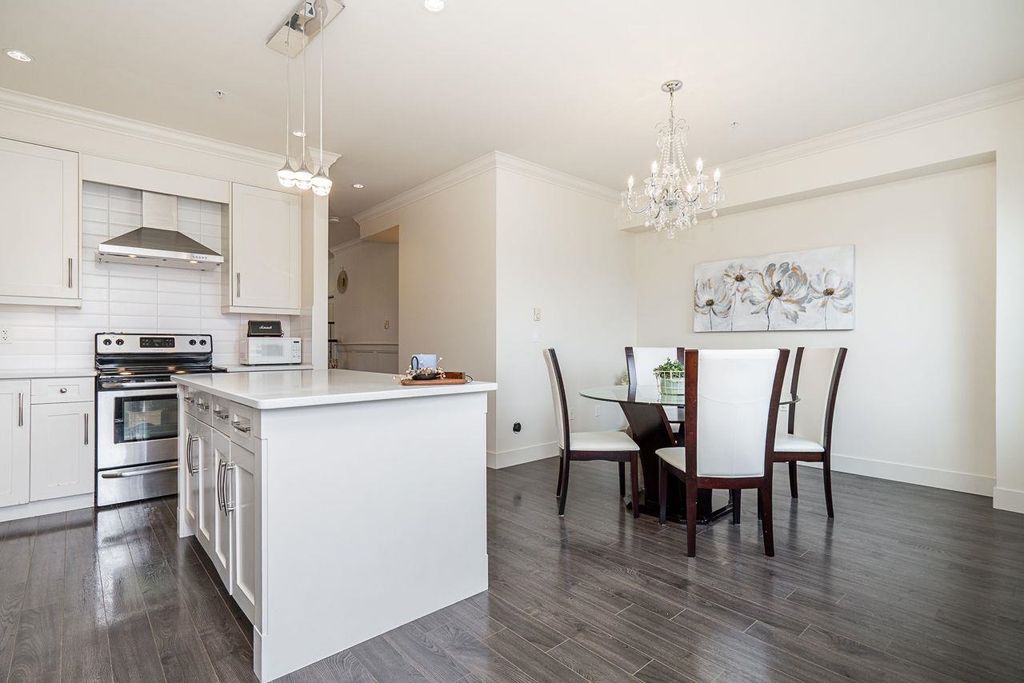 listing image 1109013289714840790