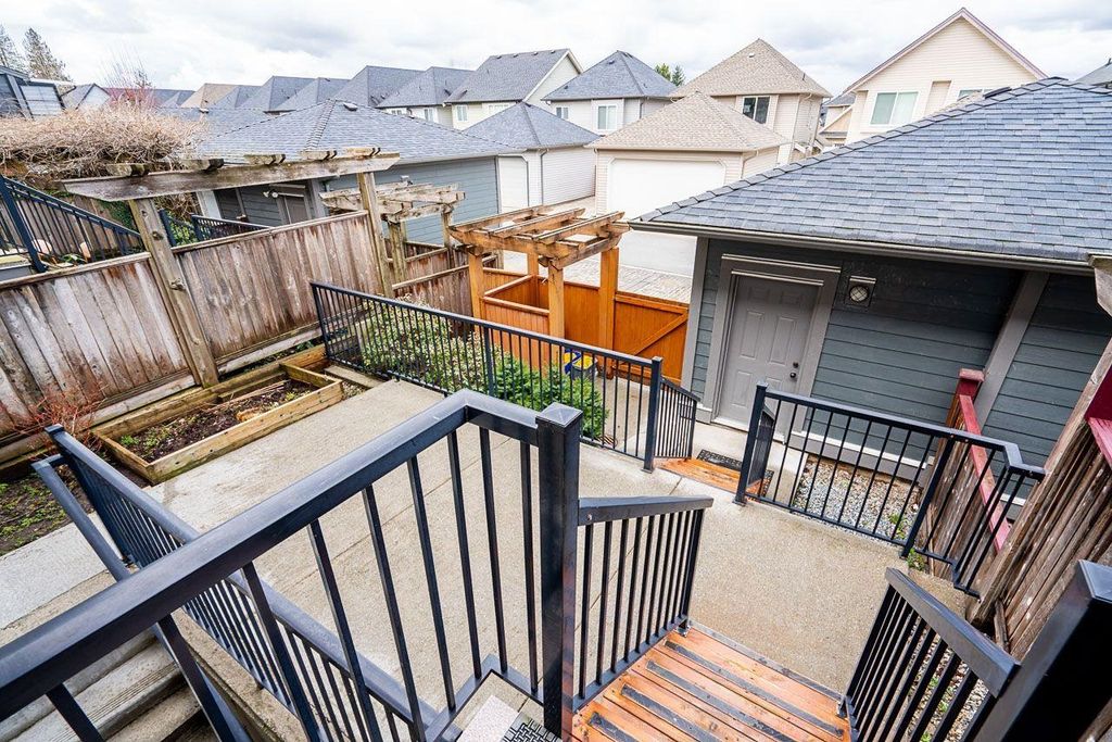 listing image 1100514241025638496