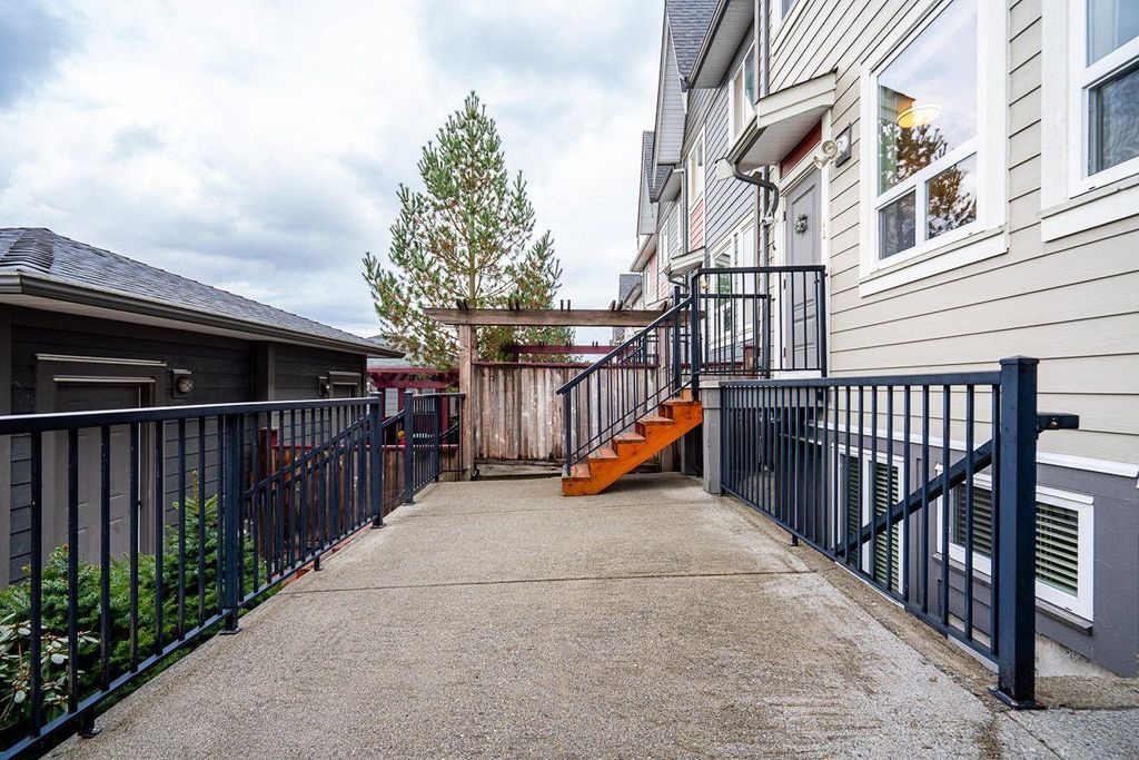 listing image 1103491391564687896