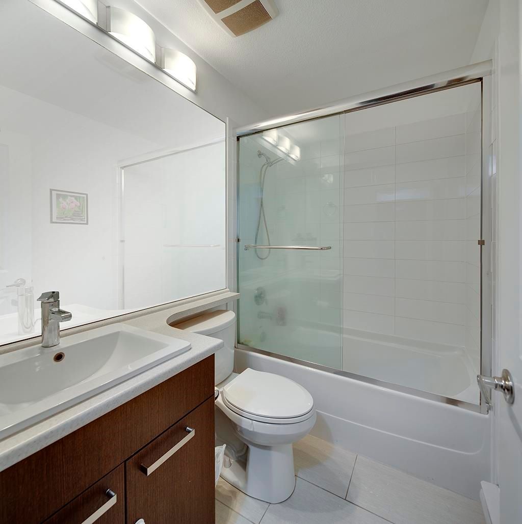 listing image 1100134375655962585