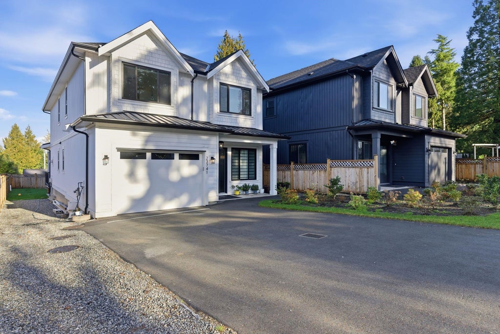 Photo of 23741 Old Yale Road, Langley, BC V2Z 2K4 (MLS # R3146809)