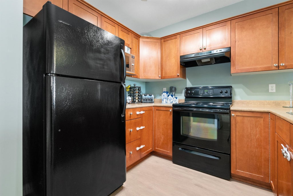 Photo of 8955 Edward Street #309, Chilliwack, BC V2P 4E2 (MLS # R3146268)