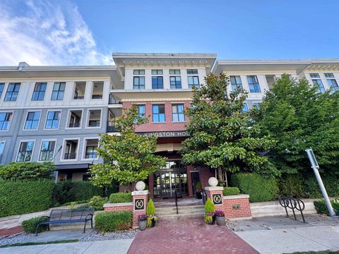 3323 151 Street 405 Surrey BC V3Z 0L3