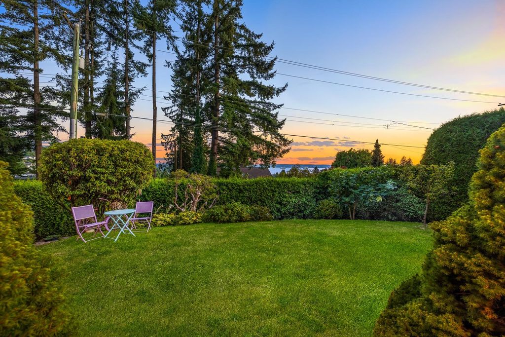 listing image 1100715568283347403
