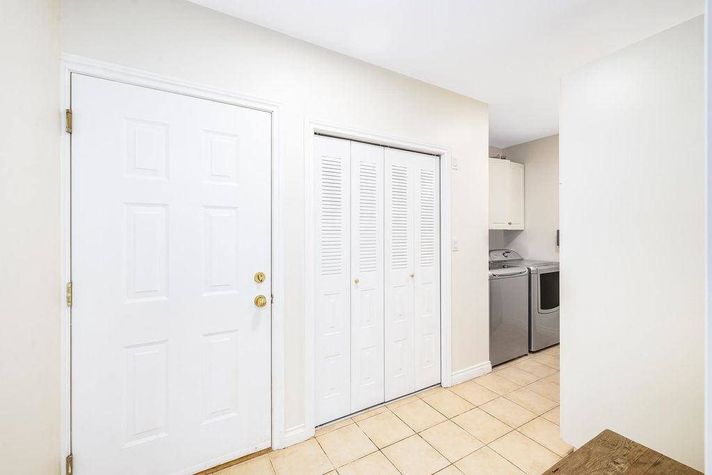 listing image 1104584100168514831