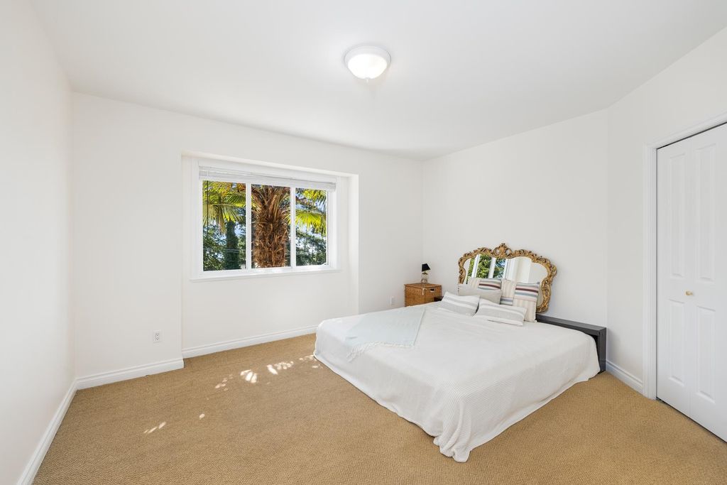 listing image 1100587525491808927