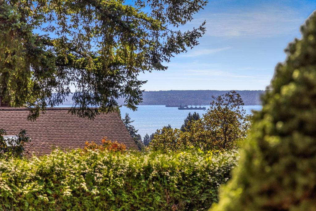 listing image 1109601143421120132