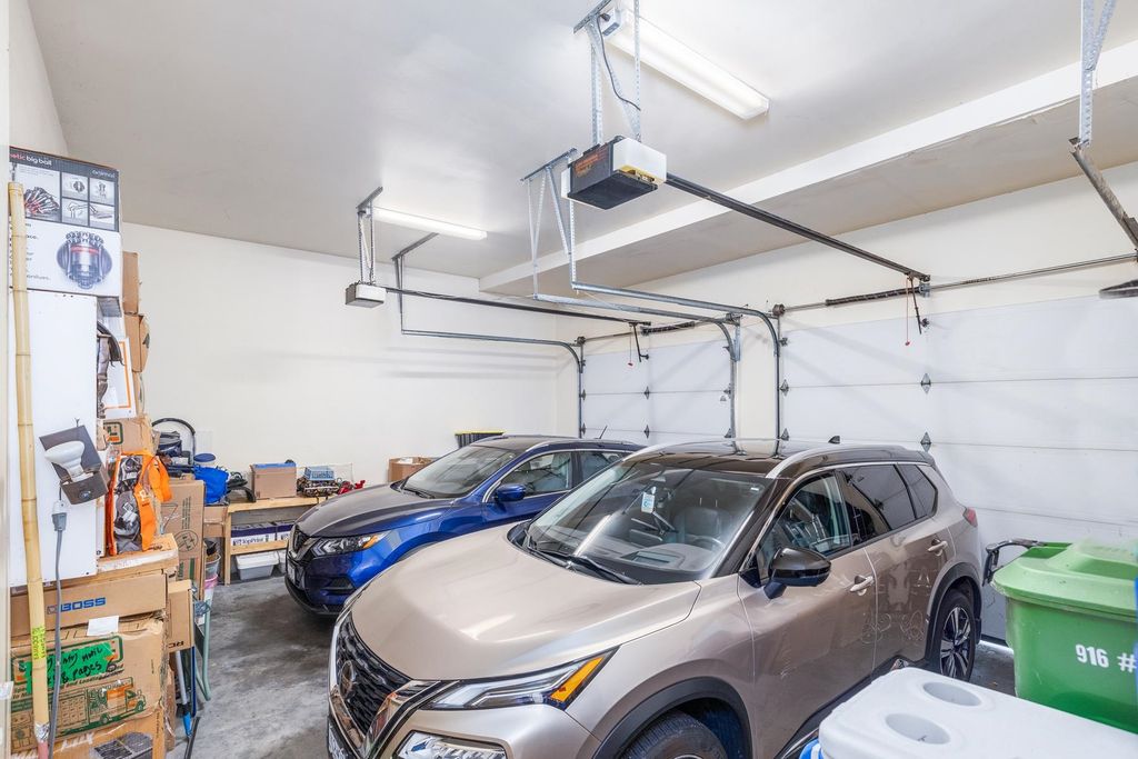 listing image 1108438850609309456