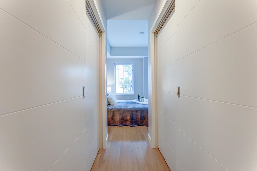 listing image 1106009746037774277