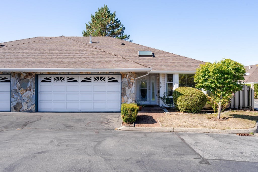 Photo of 21746 52 Avenue #49, Langley, BC V2Y 1L4 (MLS # R3170030)