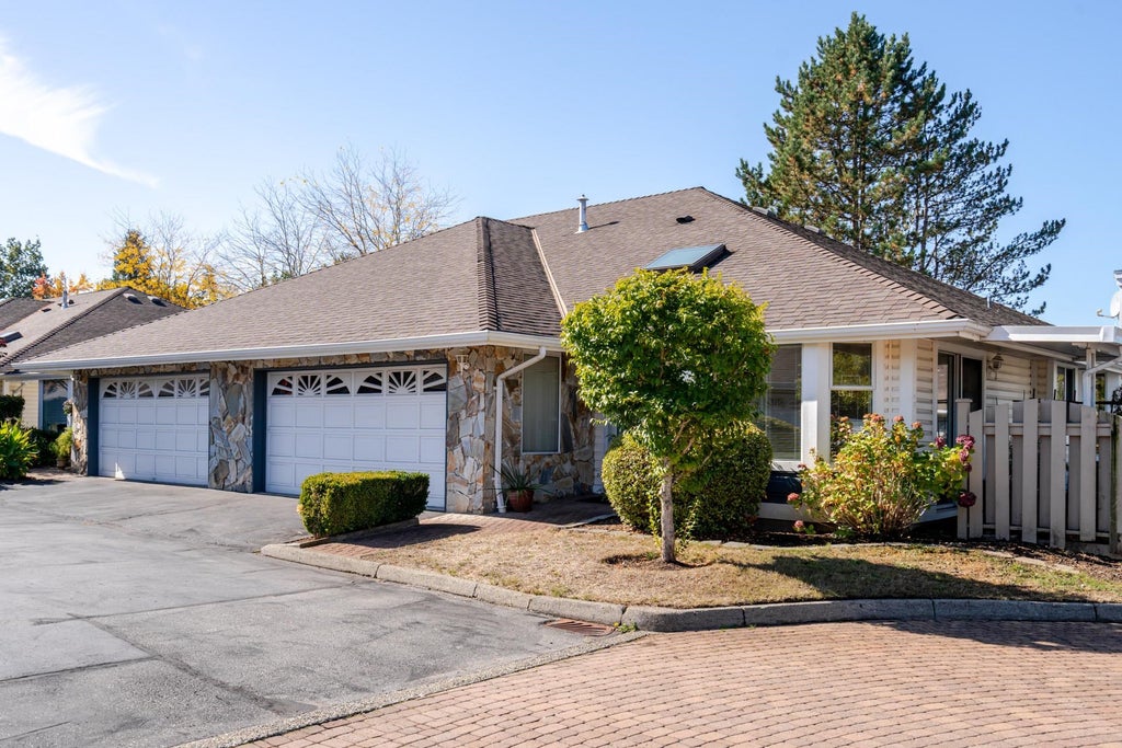 Photo of 21746 52 Avenue #49, Langley, BC V2Y 1L4 (MLS # R3170030)