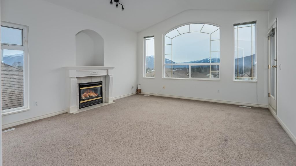 Photo of 47470 Chartwell Drive #37, Chilliwack, BC V2P 8A2 (MLS # R3101671)
