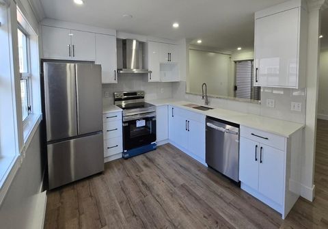 2450 Hawthorne Avenue 53 Port Coquitlam BC V3C 6B3