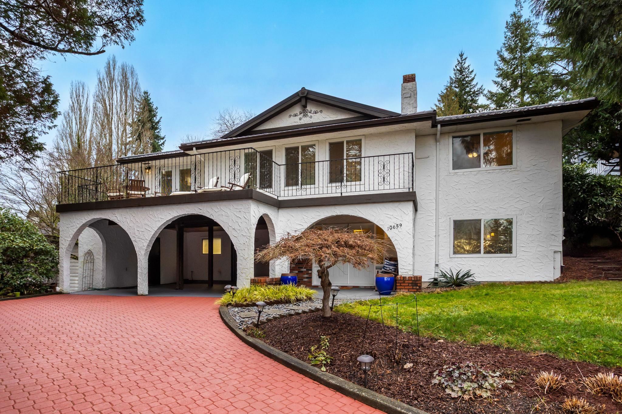 10659 Santa Monica Drive