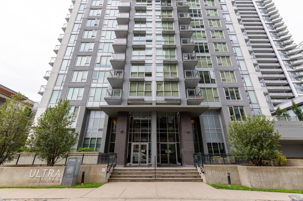 Photo of 13325 102a Avenue #908, Surrey, BC V3T 0J5 (MLS # R3132420)