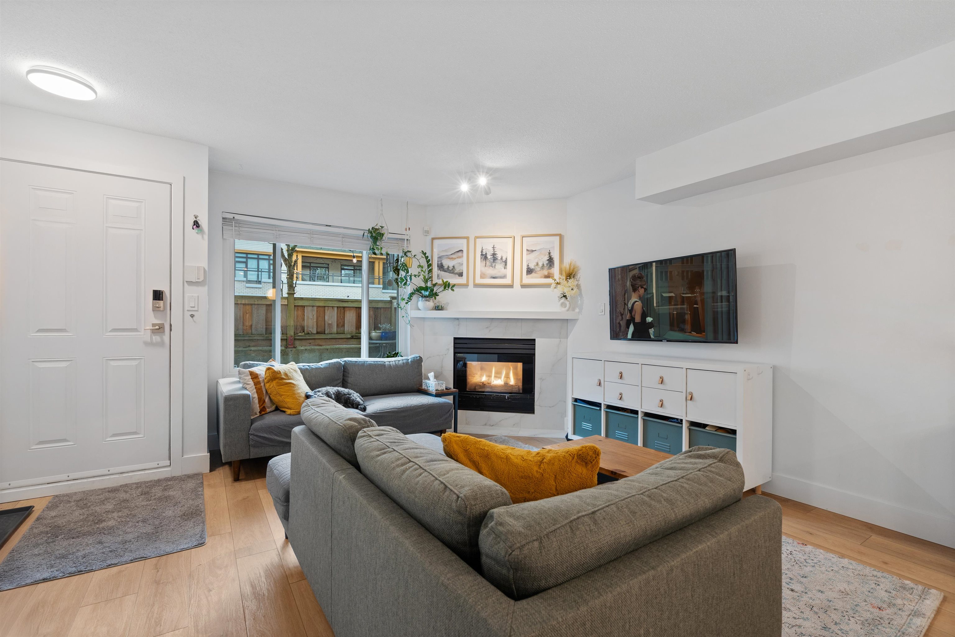 3978 Albert Street 110