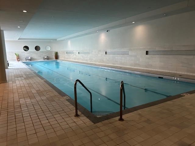 633 Kinghorne Mews 1006