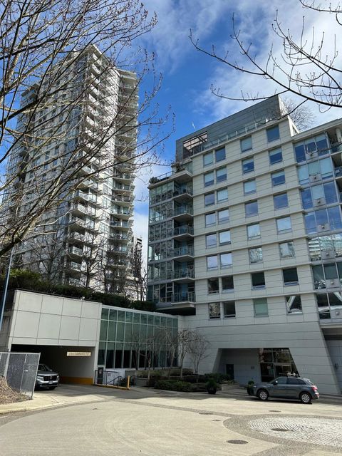 633 Kinghorne Mews 1006 Vancouver BC V6Z 3H3