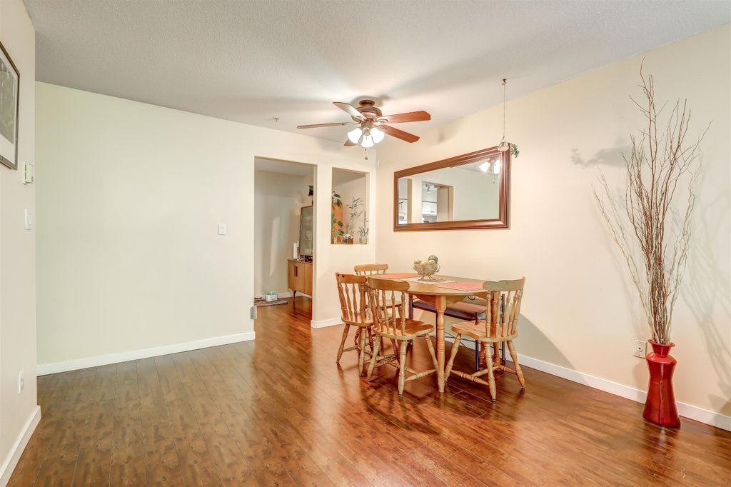 Photo of 15342 20th Avenue #302, Surrey, BC V4A 2A3 (MLS # R3148820)