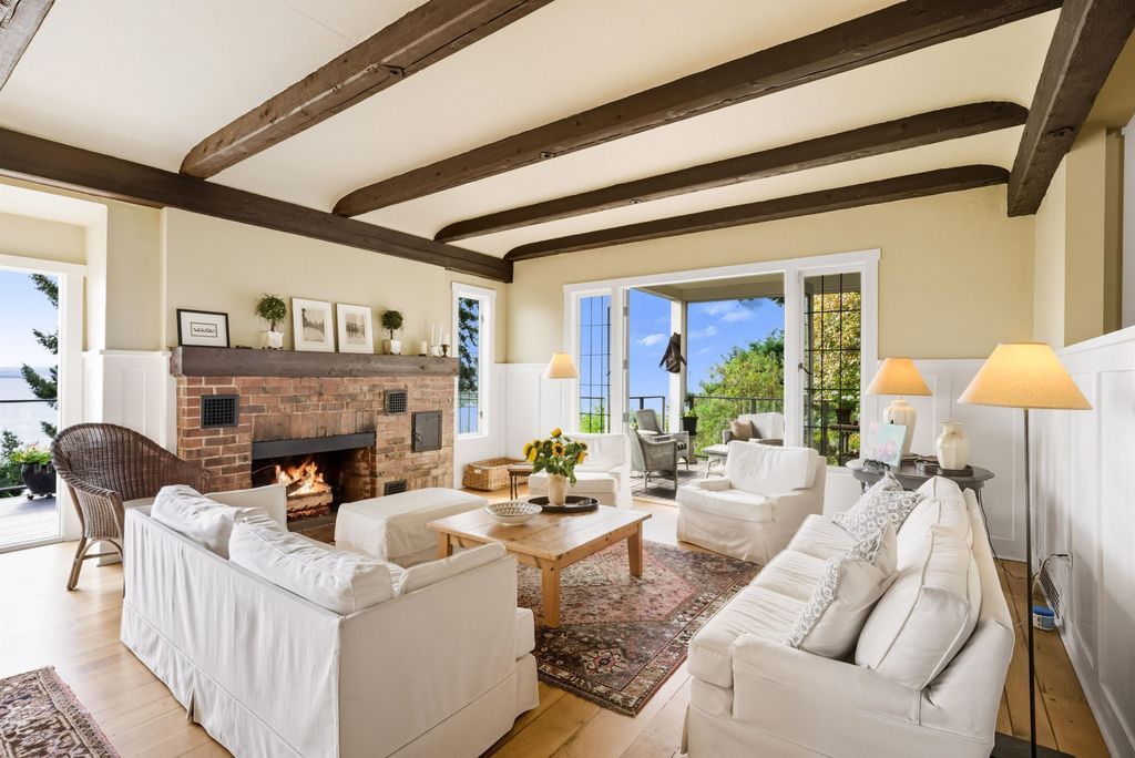 listing image 1103977093536660290