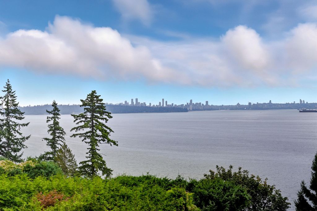 listing image 1102334334140809136