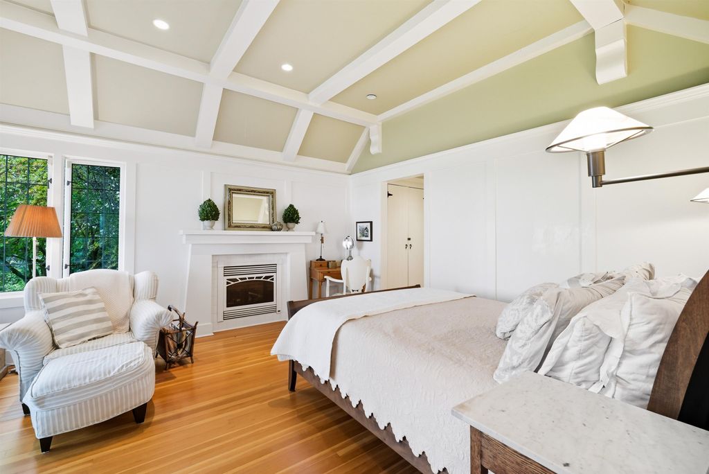 listing image 1100649884099947009