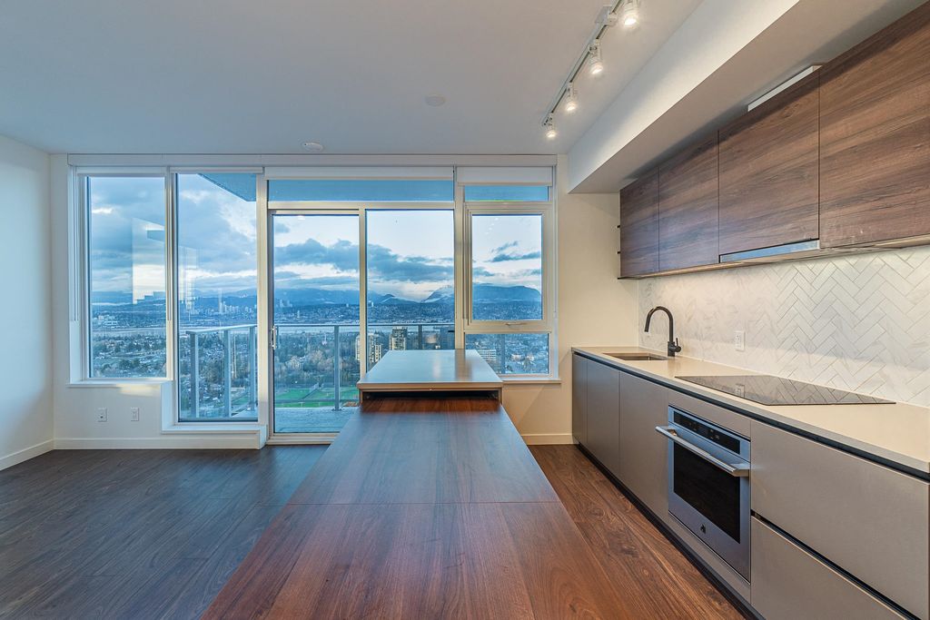 listing image 1104620588878390072