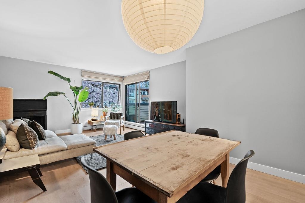 3275 Mountain Highway 305