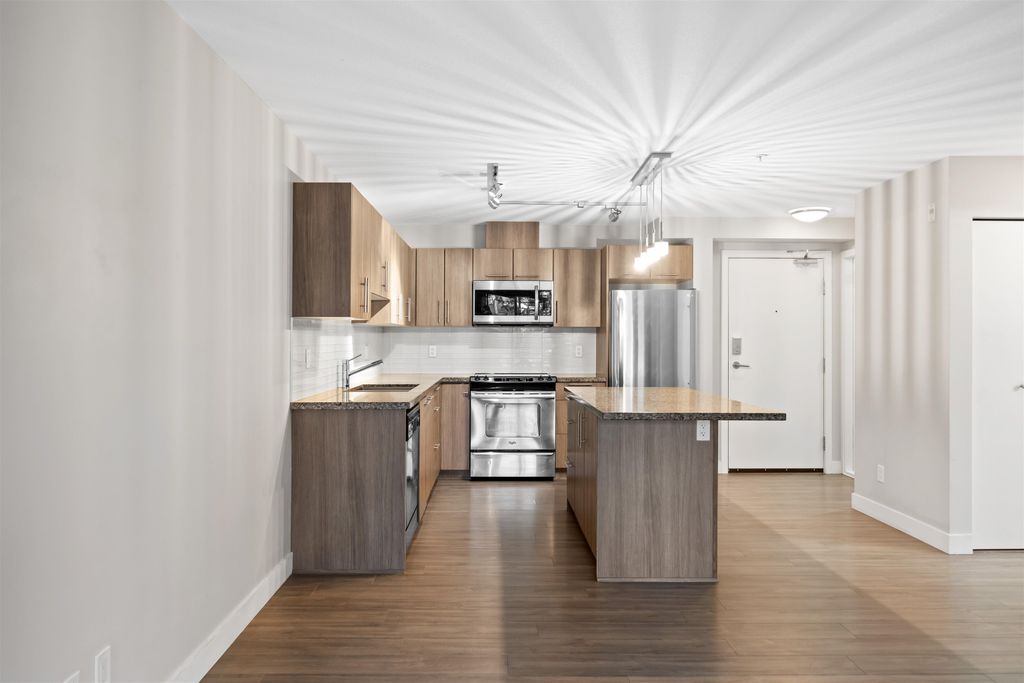 Photo of 12075 Edge Street #313, Maple Ridge, BC V2X 9E6 (MLS # R3108325)