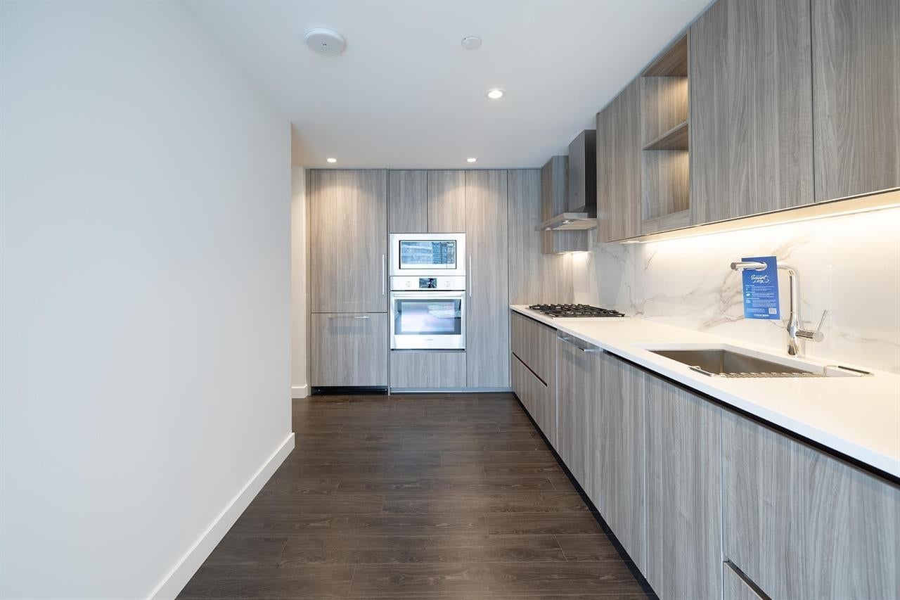 9887 Whalley Boulevard 2110