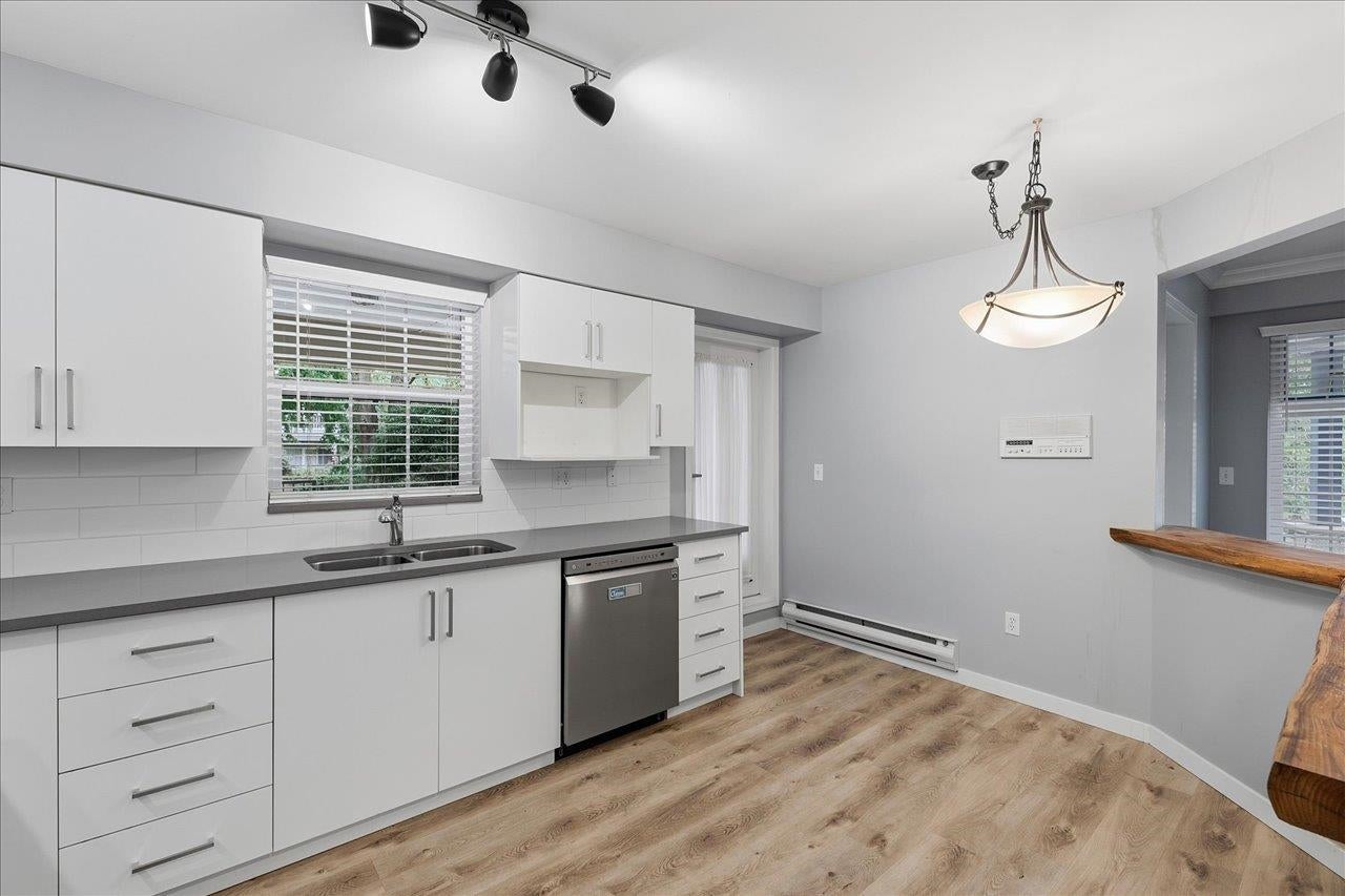 5556 14 Avenue 105