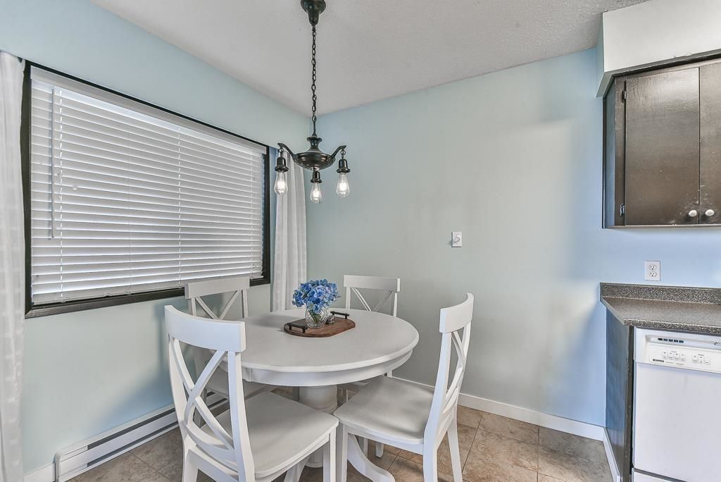 listing image 1109082524401970184