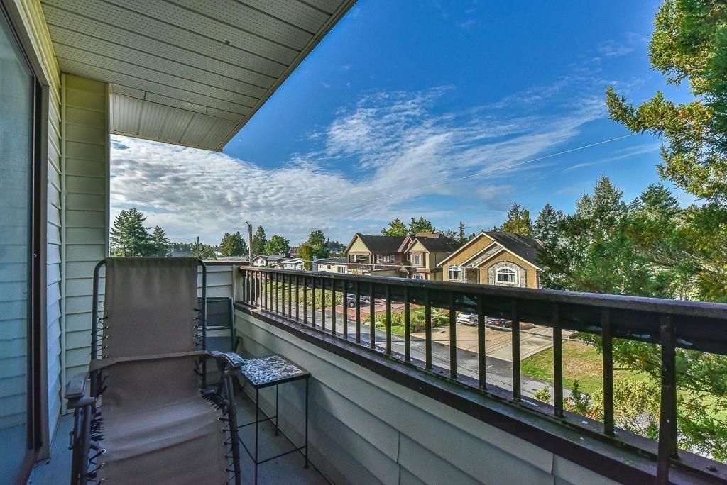 listing image 1104313031179985135