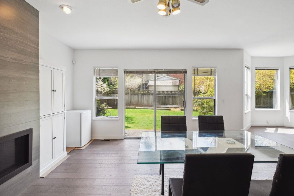 listing image 1101288736887137168
