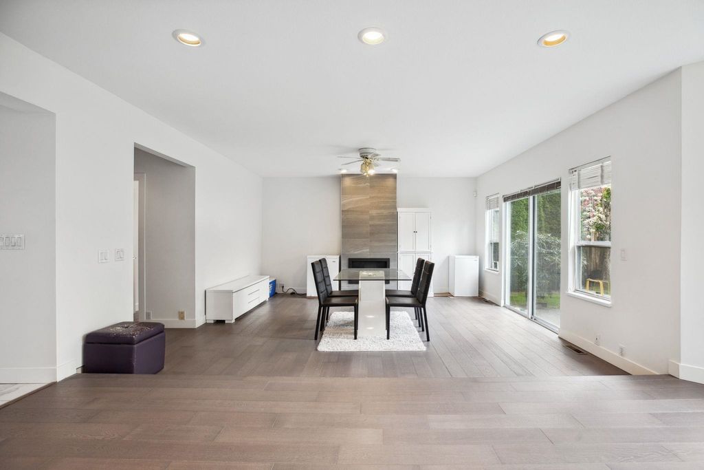 listing image 1105751746559245959