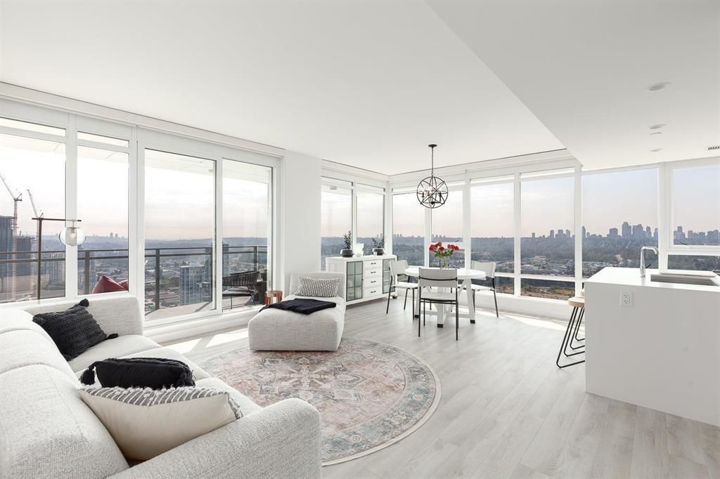 listing image 1104733757551492187