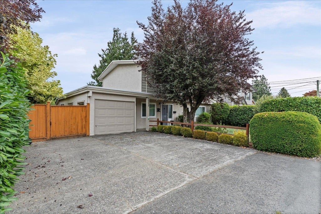 Photo of 46359 Chilliwack Central Road, Chilliwack, BC V2P 1J7 (MLS # R3150040)