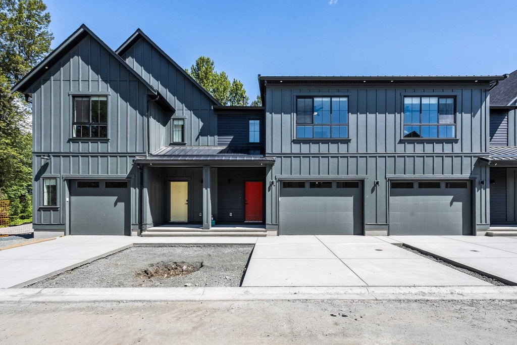 Photo of 8745 Ashwell Road #1, Chilliwack, BC V2P 0K5 (MLS # R3165252)