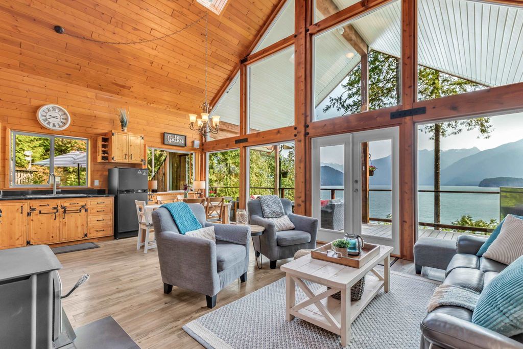 listing image 1106253531739182386