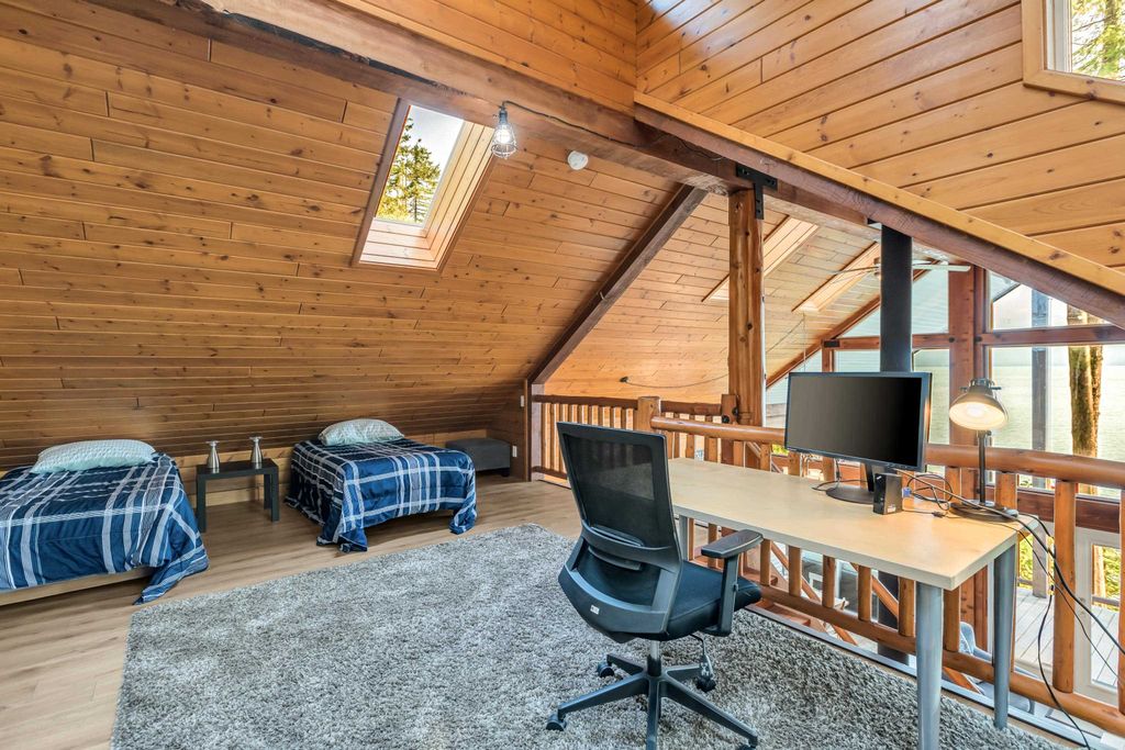 listing image 1101366045694806160
