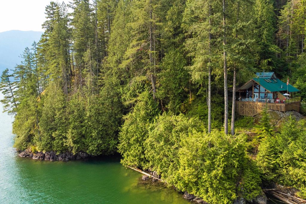 listing image 1105713317210303743