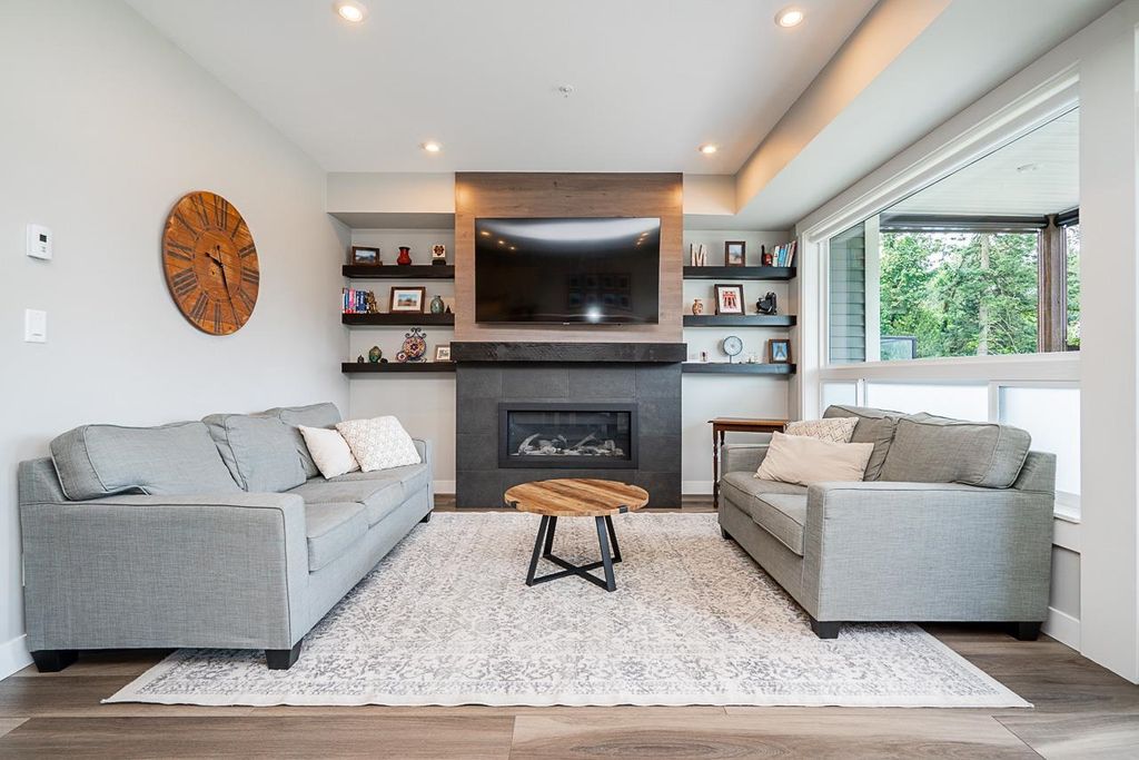 Photo of 43575 Chilliwack Mountain Road #5, Chilliwack, BC V2R 6B9 (MLS # R3111252)