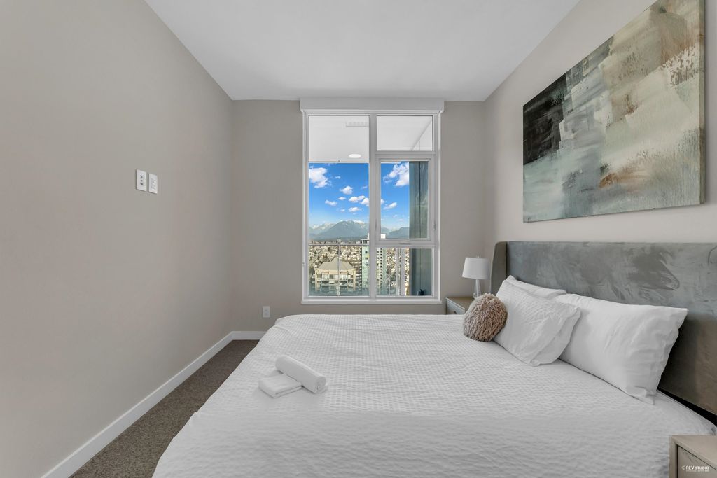 listing image 1105431158173142347