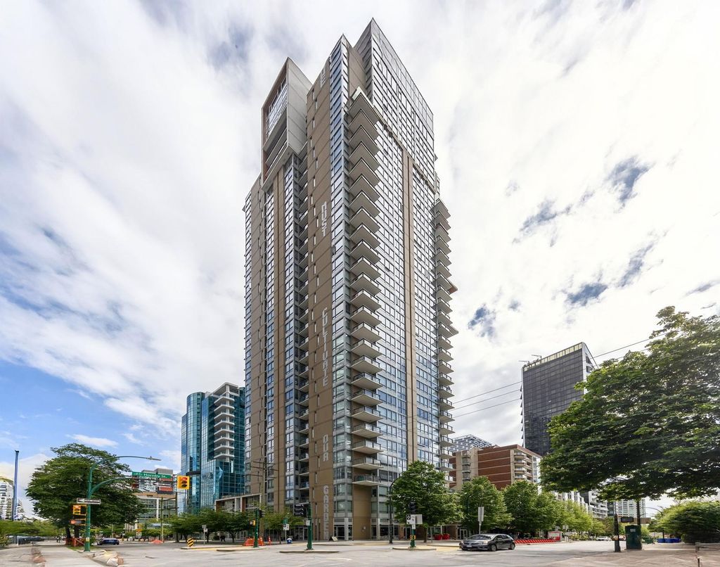 listing image 1100182044040574551