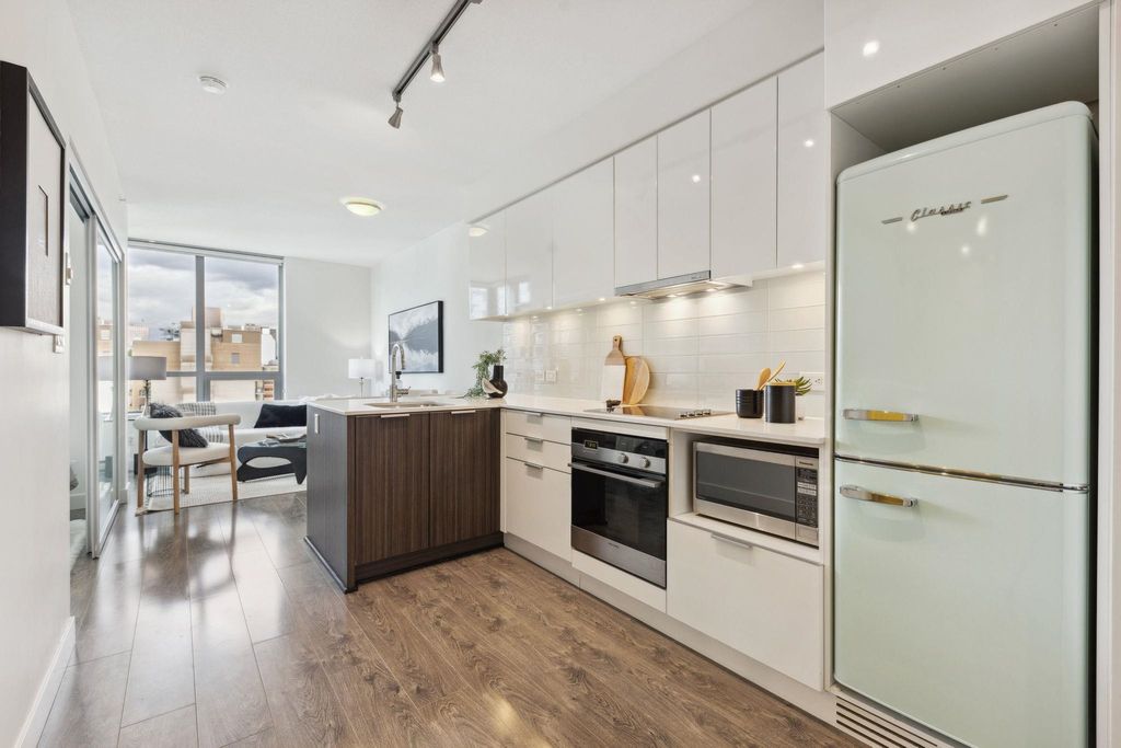 listing image 1108628050103390648