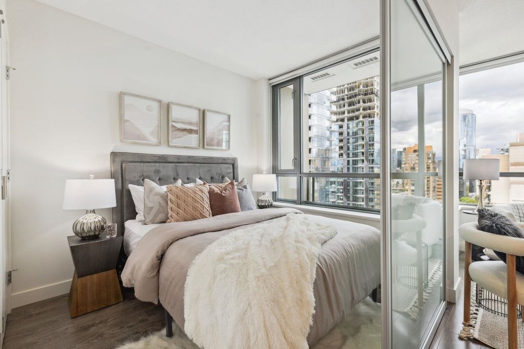 listing image 1101218643951415893