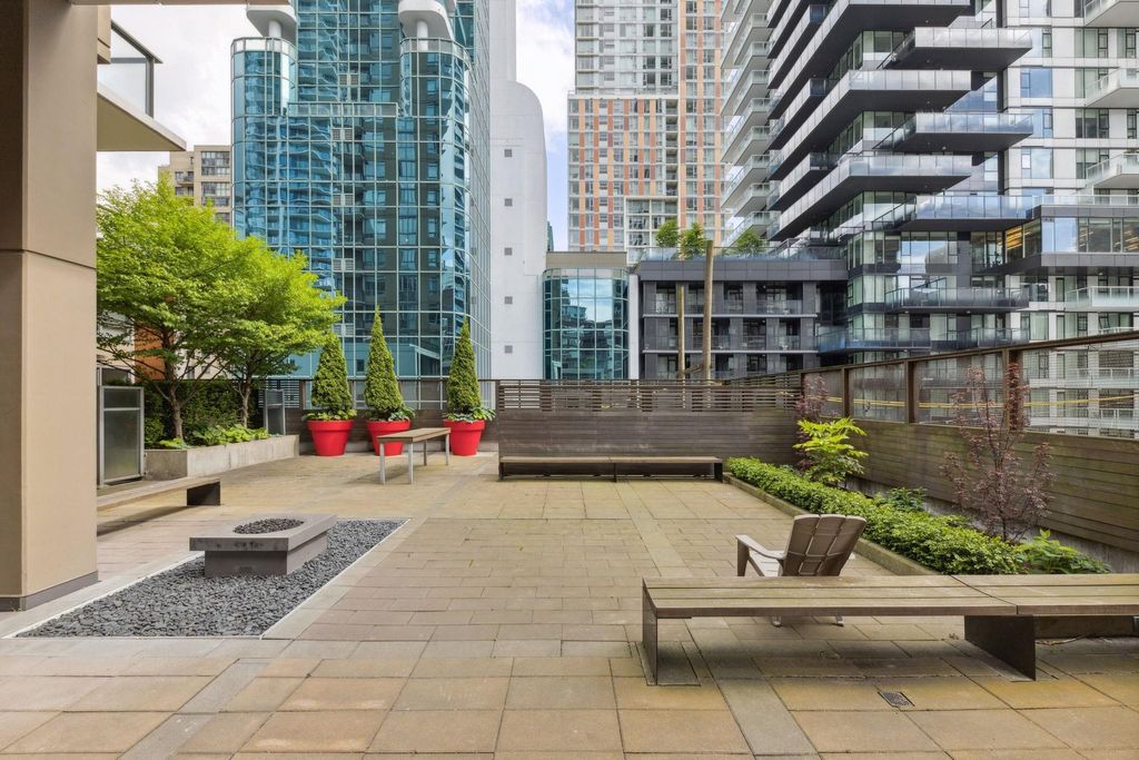 listing image 1108854127368720806