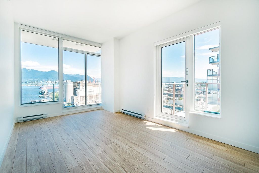 listing image 1101847371923432500